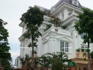 Xây nhà trọn gói biệt thự 3 tầng kiểu Pháp